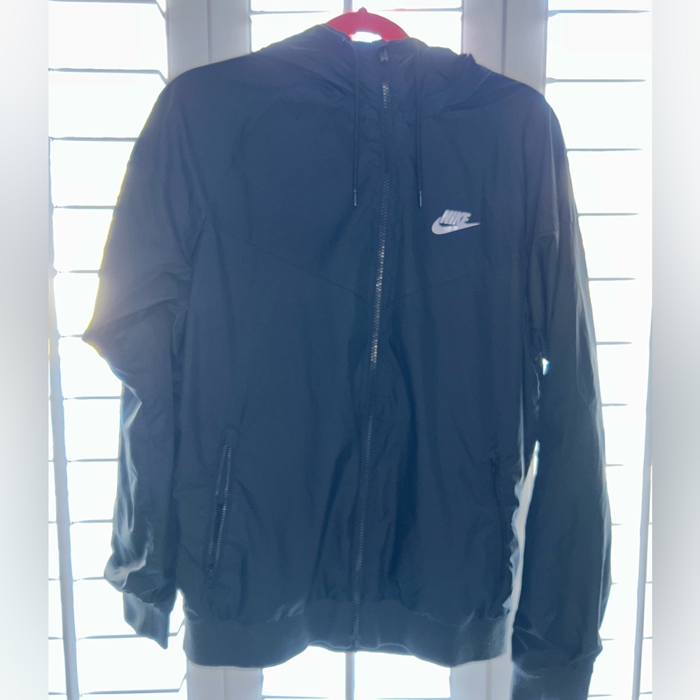 black nike windbreaker